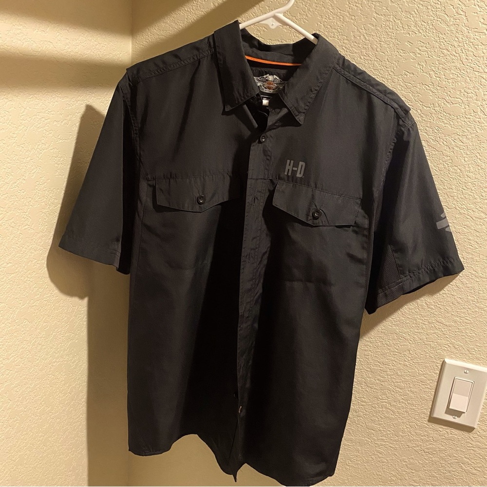 Genuine Harley Davidson shirt size: medium